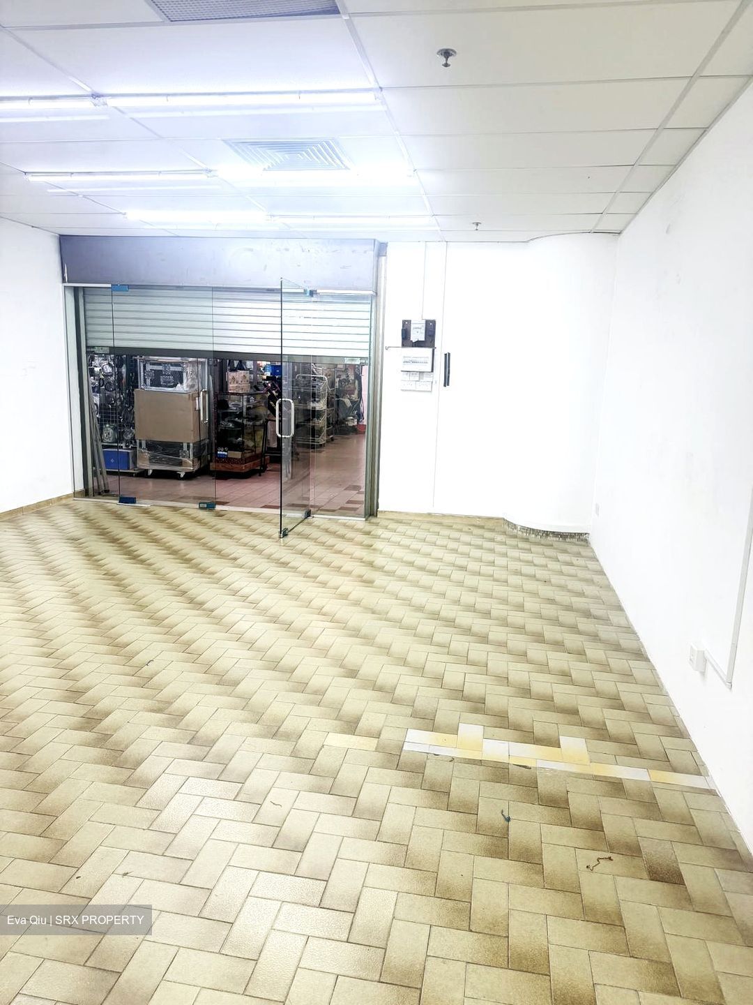 Sim Lim Tower (D8), Retail #612625991
